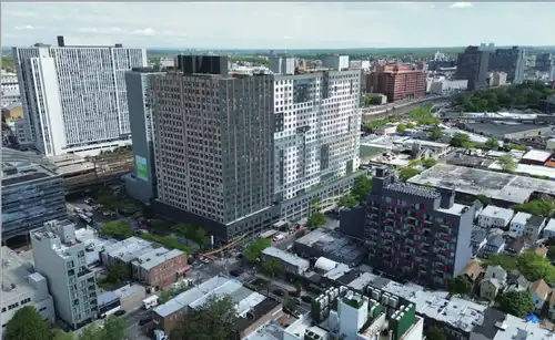 94-15 Sutphin Boulevard, 94-15 Sutphin Blvd, Jamaica, Queens, NY 11435,  - Building 