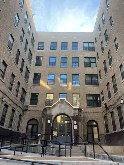 Mosholu Concourse, 220 EAST  197 STREET, Bronx Park and Fordham, BRONX, NY 10458, 